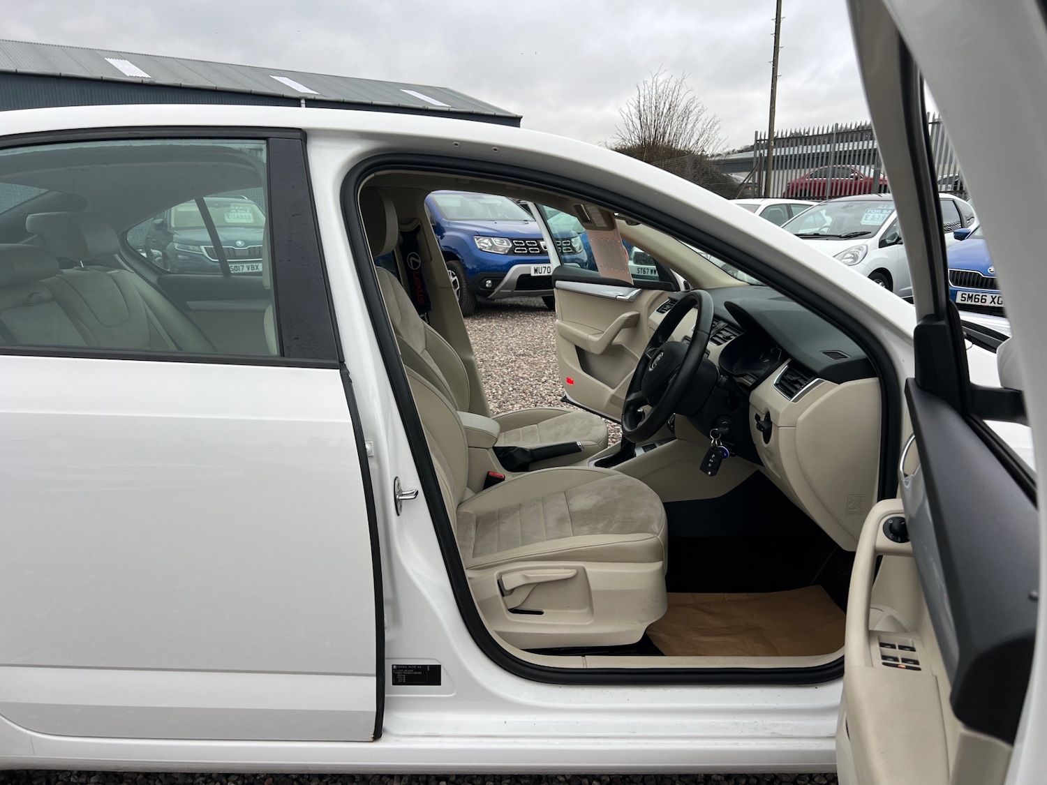 Used Skoda Octavia 2014 for sale - 77704589: Photo 9