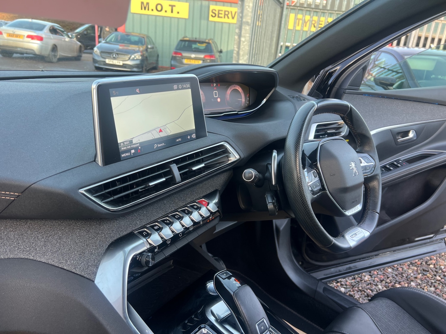 Used Peugeot 5008 2020 for sale - 77228349: Photo 15