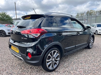 Used Hyundai i20 2018 for sale - 78333372: Photo