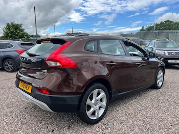 Used Volvo V40 2016 for sale - 78771196: Photo