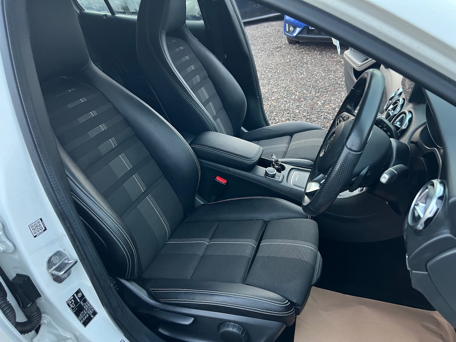 Used Mercedes-Benz GLA 2018 for sale - 76961283: Photo 12