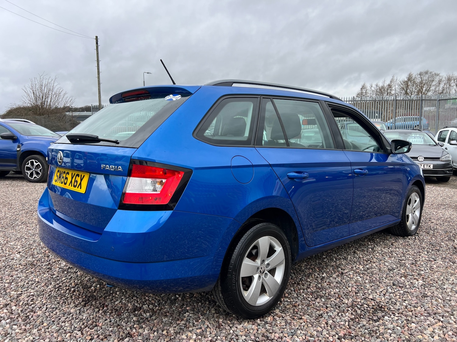 Used Skoda Fabia 2017 for sale - 77686091: Photo 2