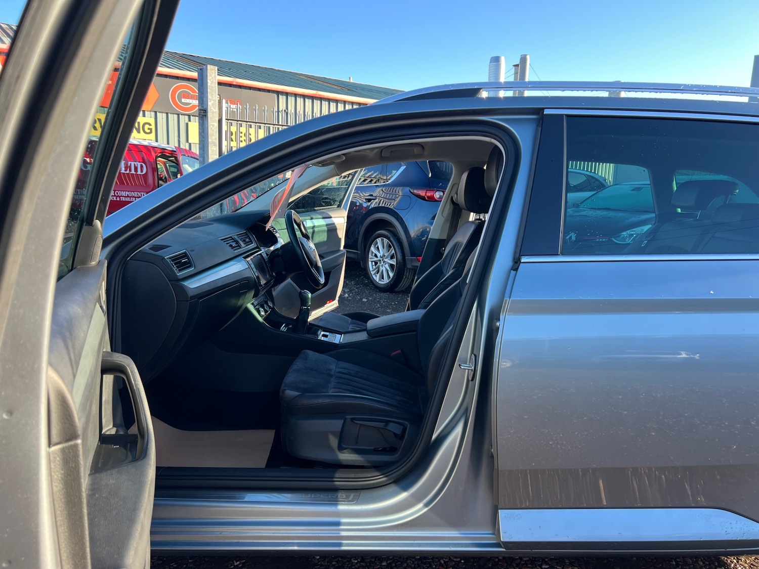 Used Skoda Superb 2016 for sale - 76697258: Photo 13