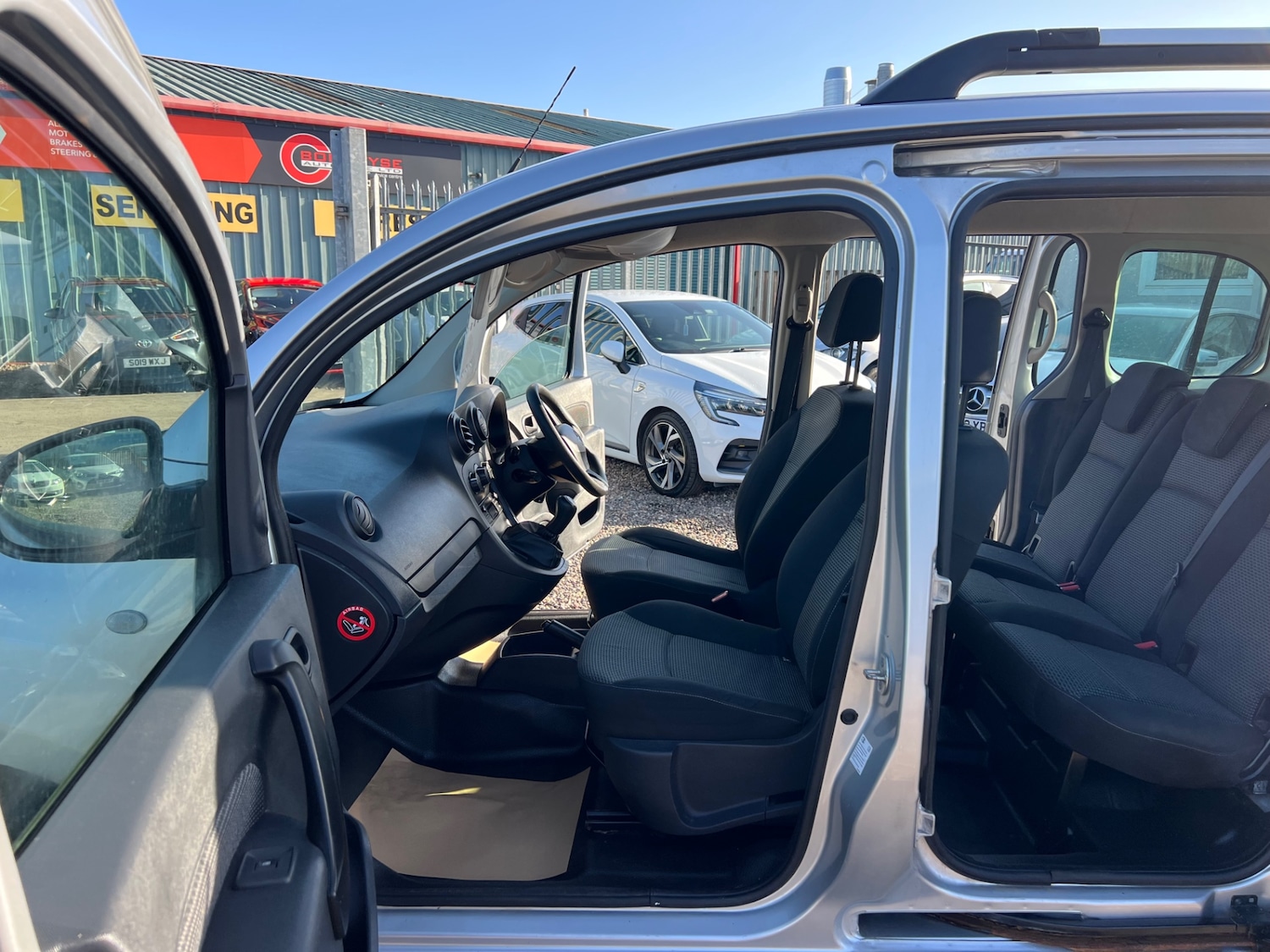 Used Mercedes-Benz Citan 2017 for sale - 77735876: Photo 14