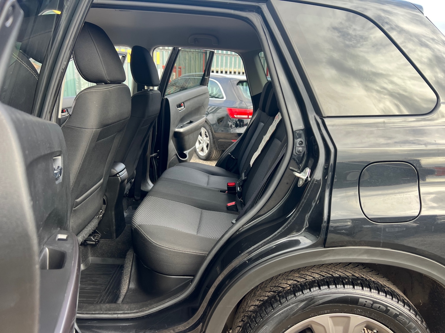 Used Suzuki Vitara 2018 for sale - 76115460: Photo 21