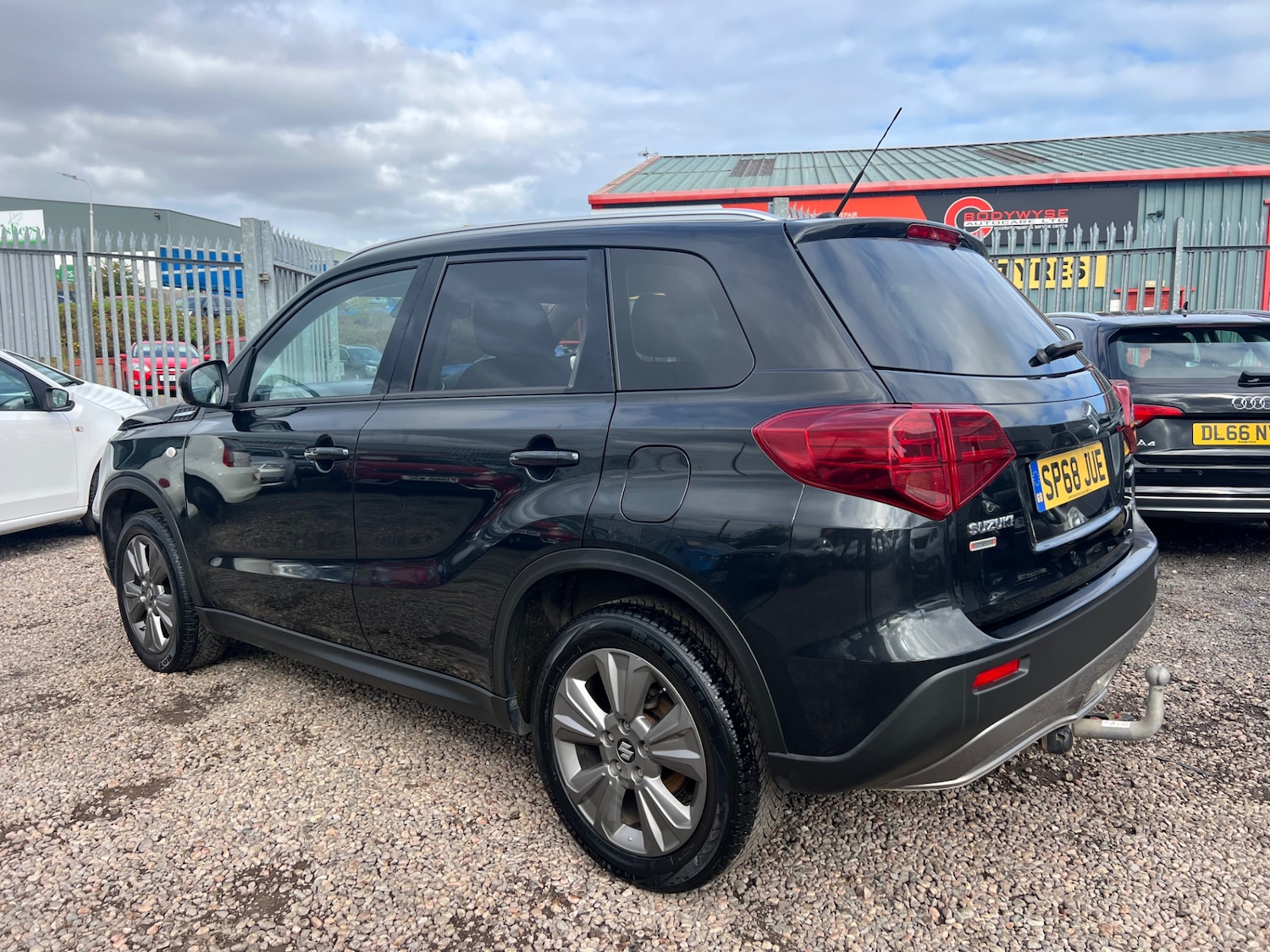 Used Suzuki Vitara 2018 for sale - 76115460: Photo 4