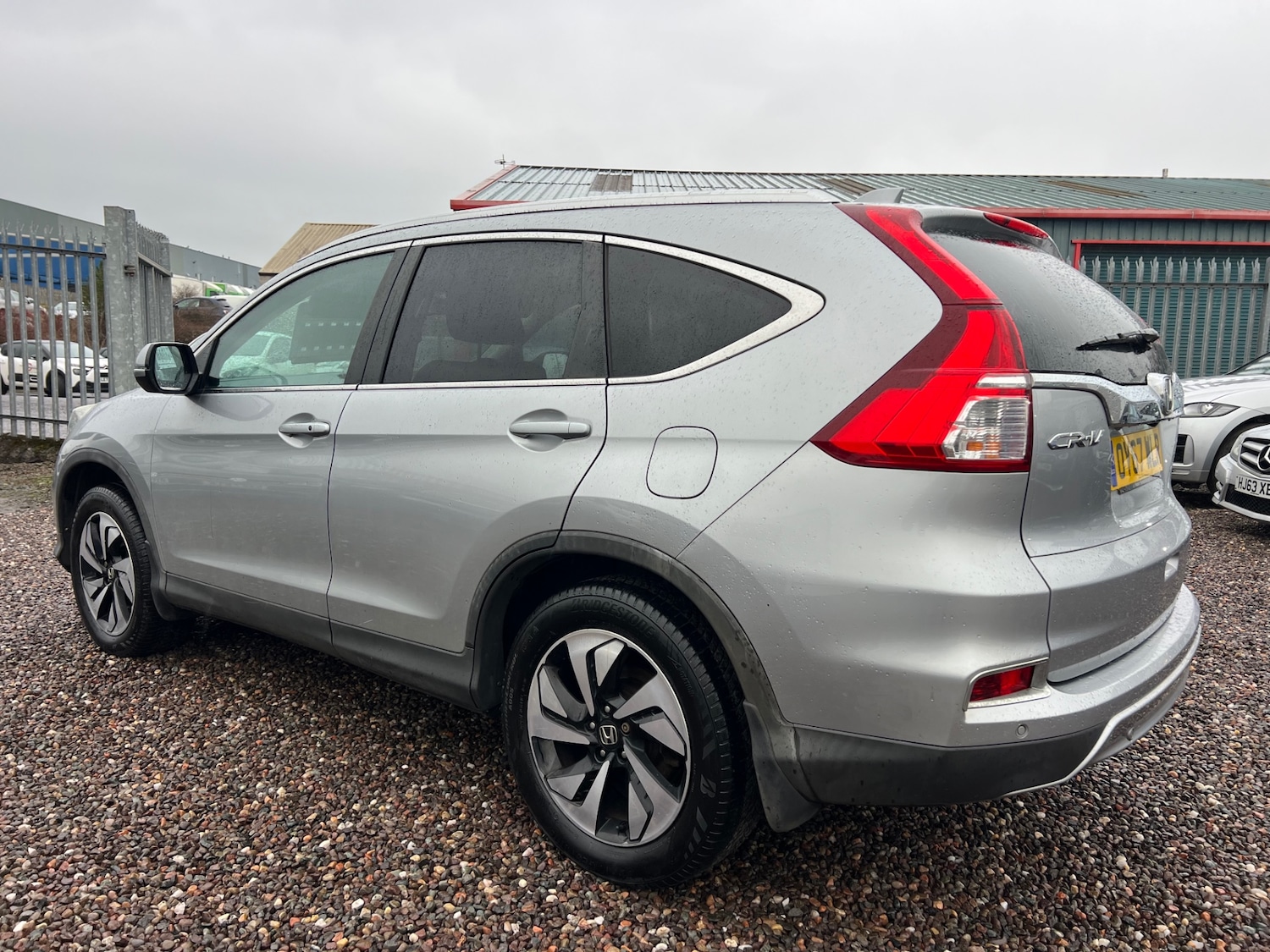Used Honda CR-V 2017 for sale - 77385445: Photo 4