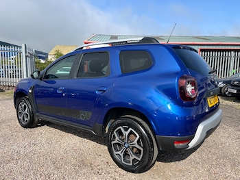 Used Dacia Duster 2020 for sale - 76942982: Photo