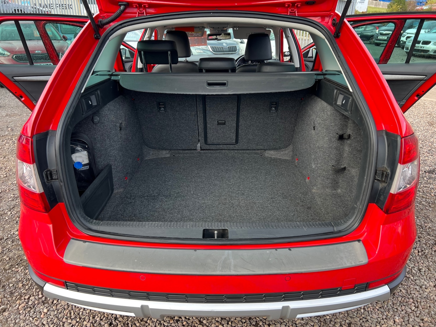 Used Skoda Octavia 2016 for sale - 76212168: Photo 24