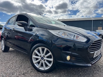 Used Ford Fiesta 2015 for sale - 76034058: Photo