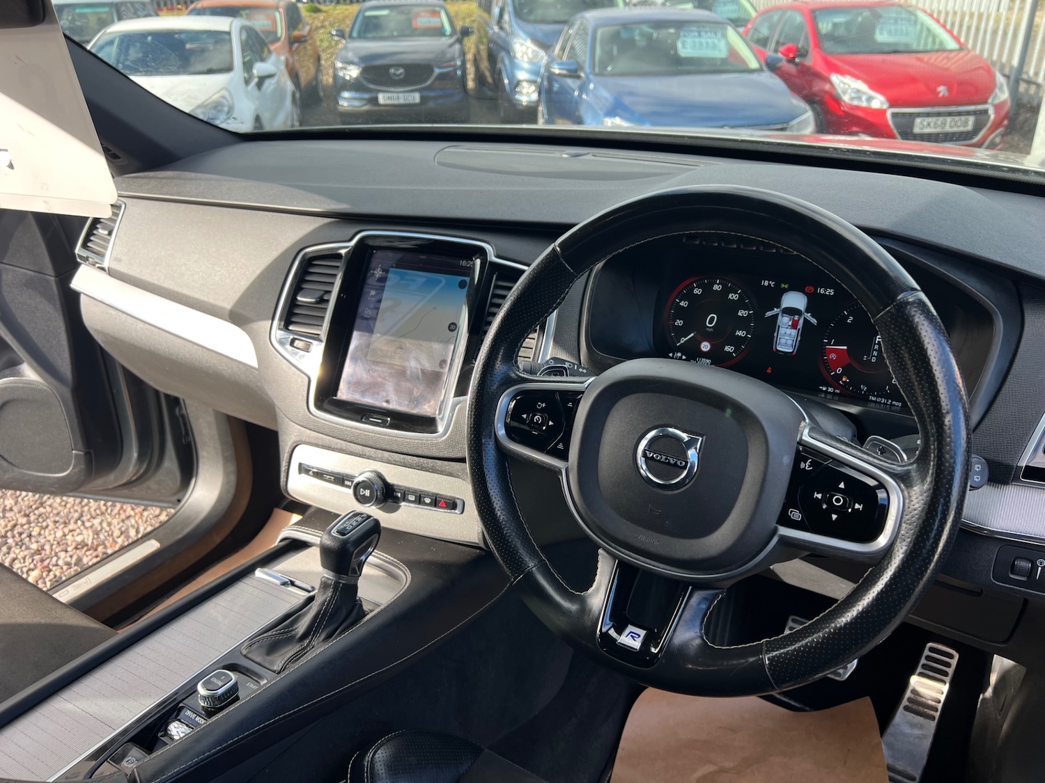 Used Volvo XC90 2017 for sale - 78087970: Photo 10