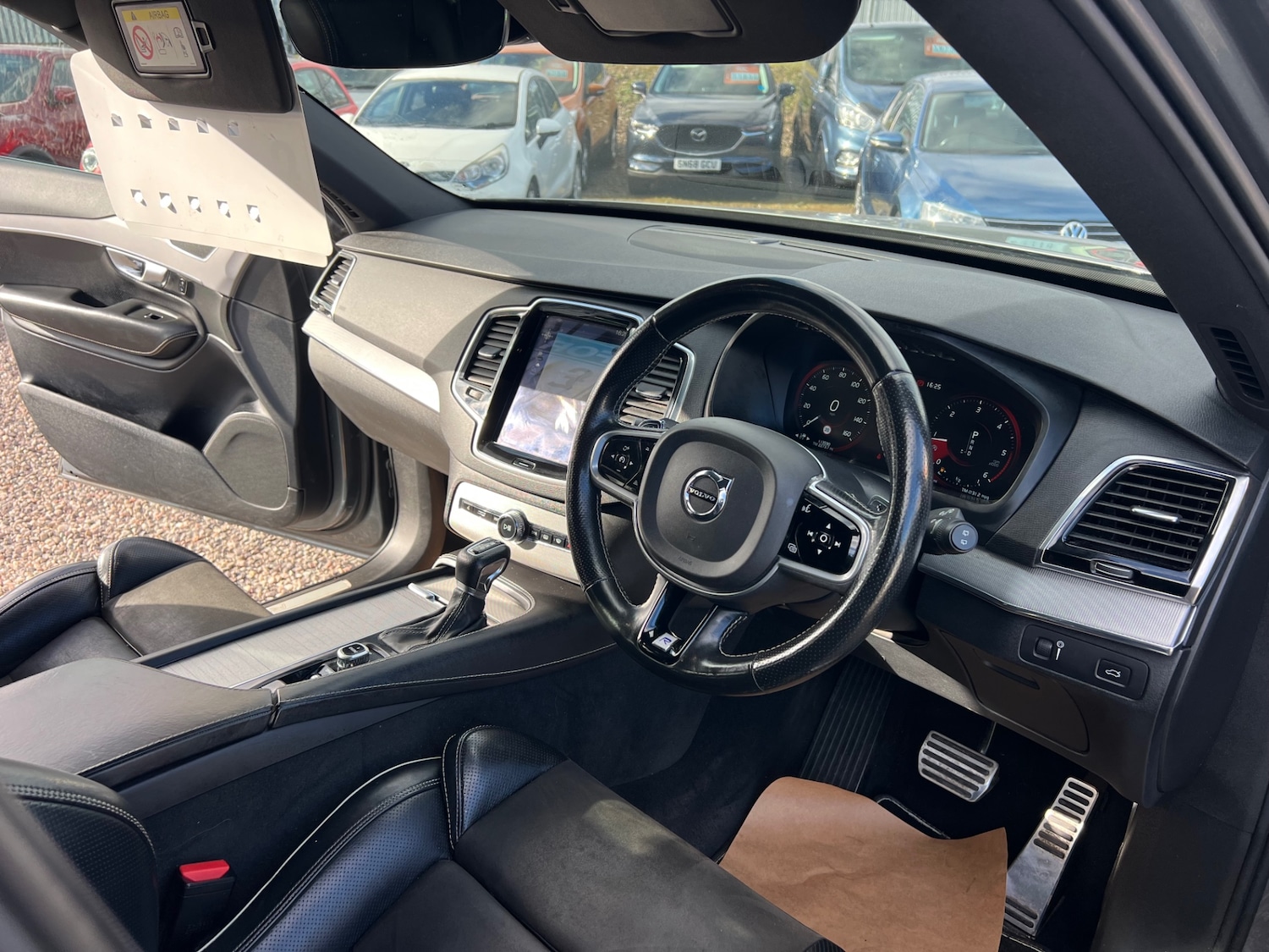 Used Volvo XC90 2017 for sale - 78087970: Photo 9