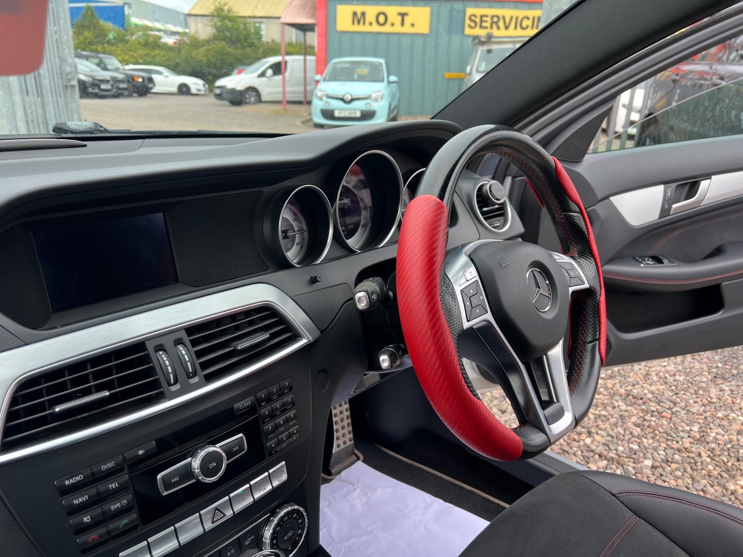 Used Mercedes-Benz C Class 2013 for sale - 76699146: Photo 15