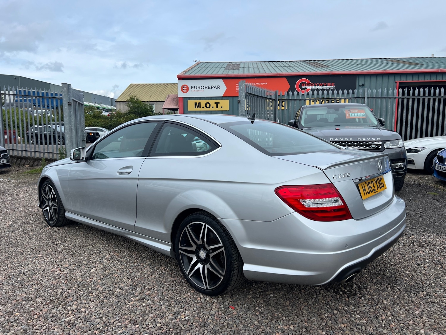 Used Mercedes-Benz C Class 2013 for sale - 76699146: Photo 4