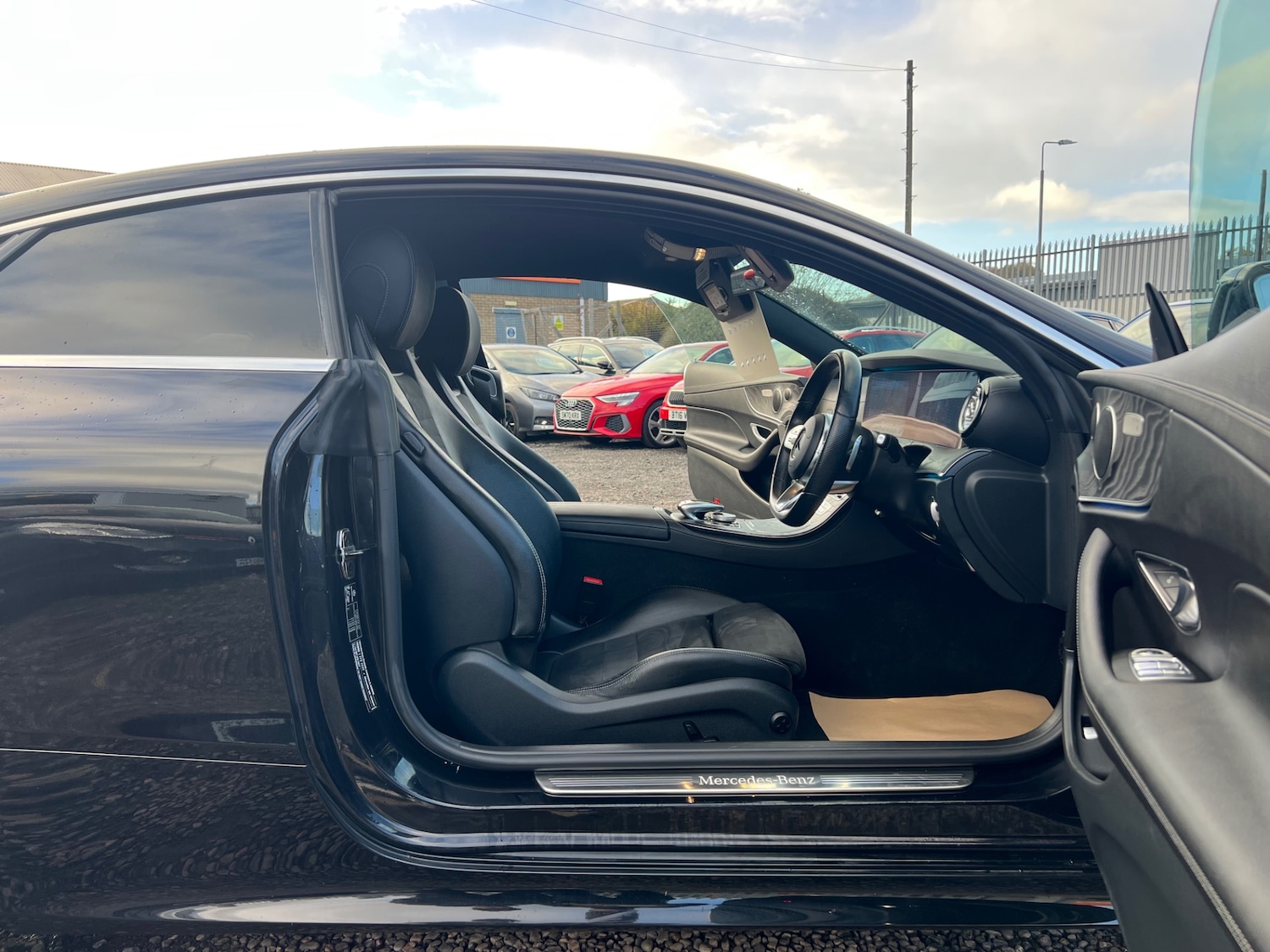 Used Mercedes-Benz E Class 2019 for sale - 76437152: Photo 10