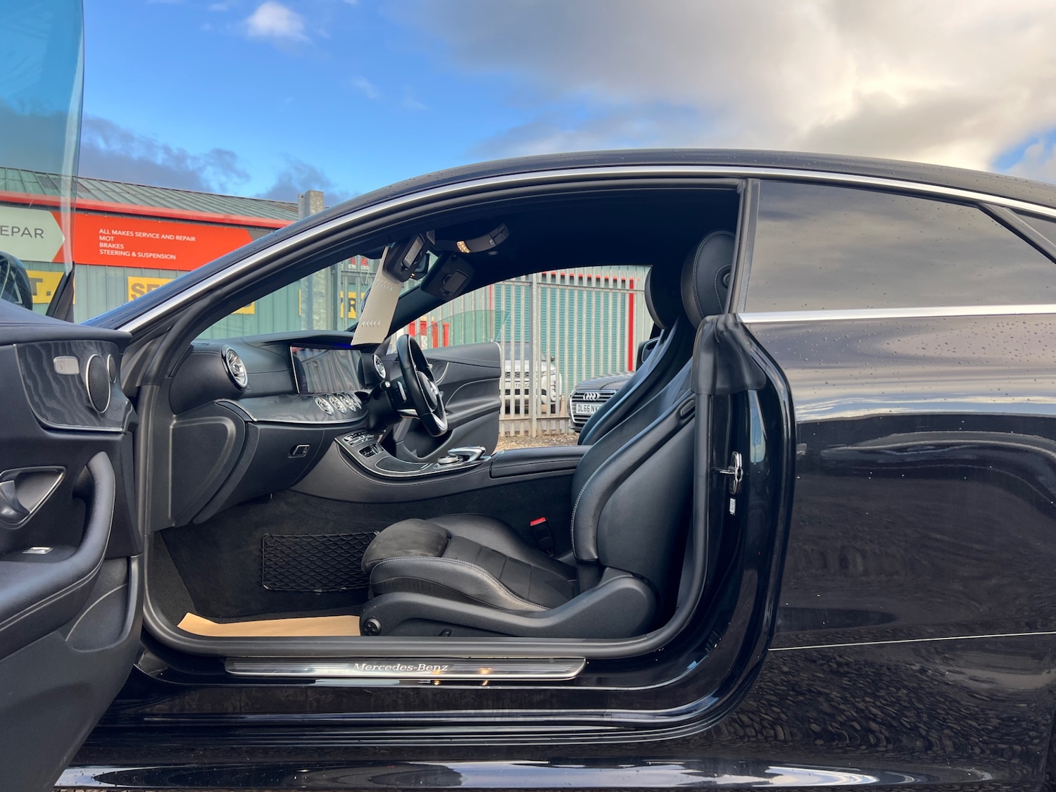 Used Mercedes-Benz E Class 2019 for sale - 76437152: Photo 15