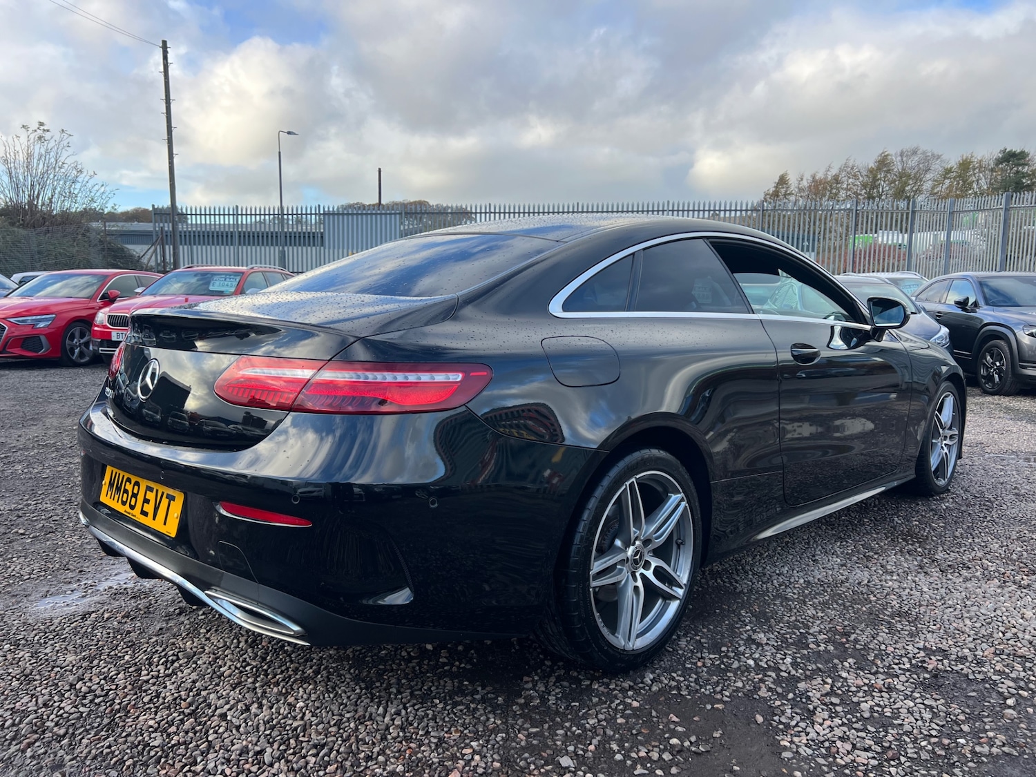 Used Mercedes-Benz E Class 2019 for sale - 76437152: Photo 2