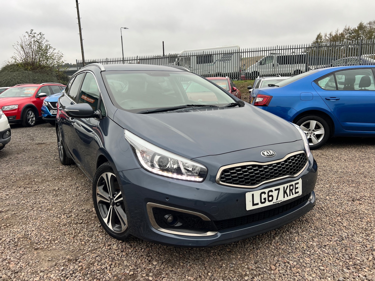 Used Kia Ceed 2017 for sale - 76339038: Photo 1