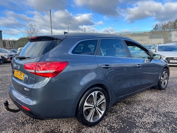 Used Kia Ceed 2017 for sale - 76339038: Photo