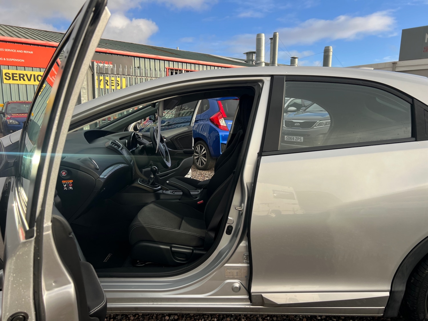 Used Honda Civic 2015 for sale - 77010190: Photo 14