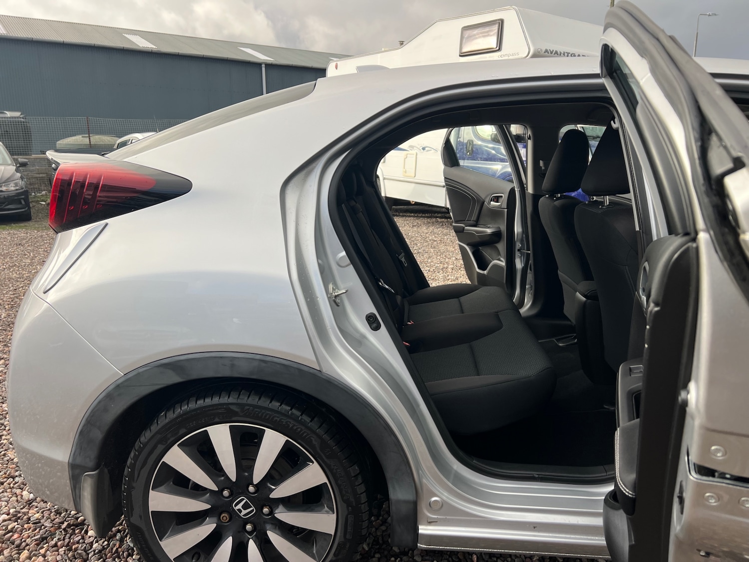 Used Honda Civic 2015 for sale - 77010190: Photo 22