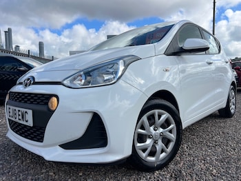 Used Hyundai i10 2018 for sale - 78332910: Photo