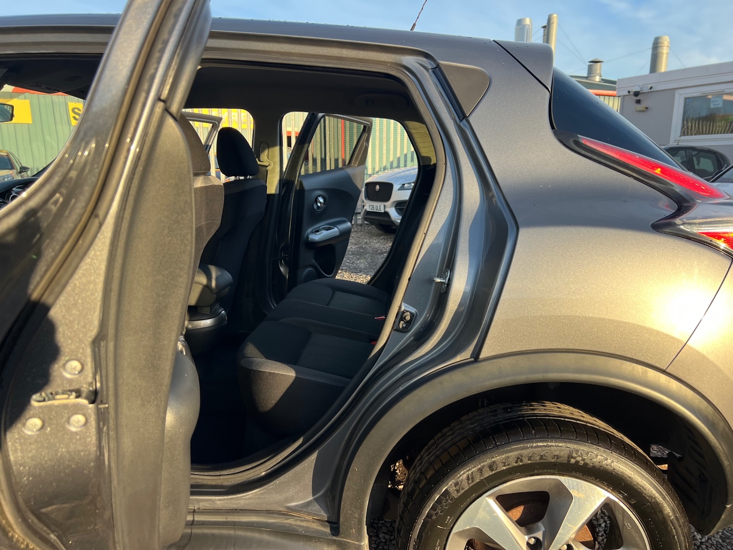 Used Nissan Juke 2018 for sale - 76609402: Photo 19