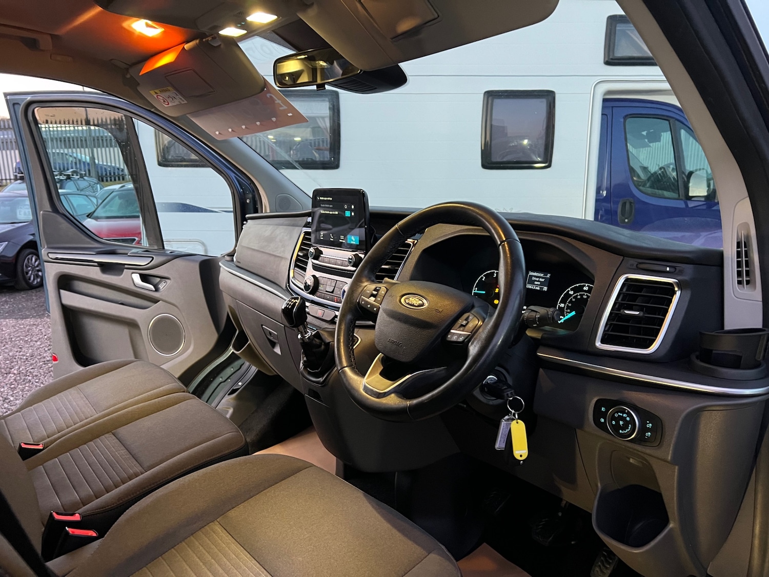 Used Ford Tourneo Custom 2018 for sale - 77107395: Photo 10