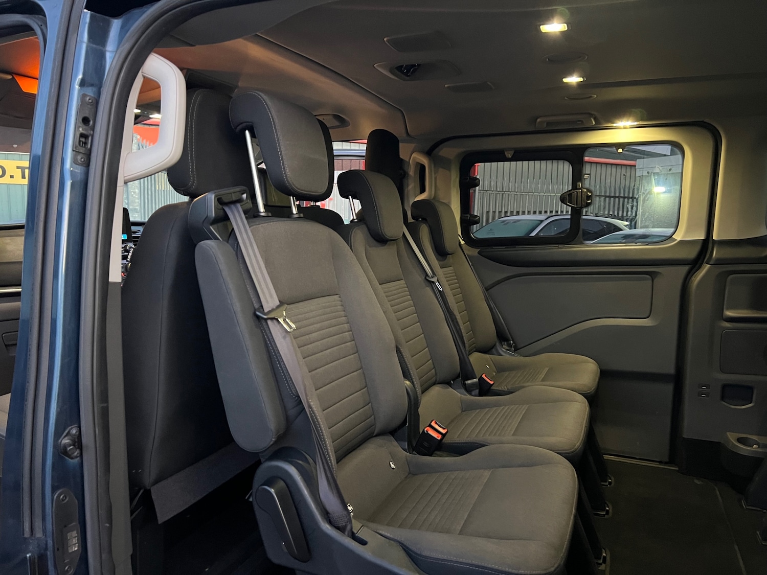 Used Ford Tourneo Custom 2018 for sale - 77107395: Photo 18