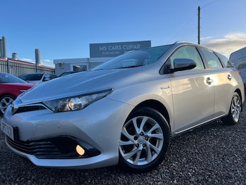Used Toyota Auris 2017 for sale - 76931860: Photo