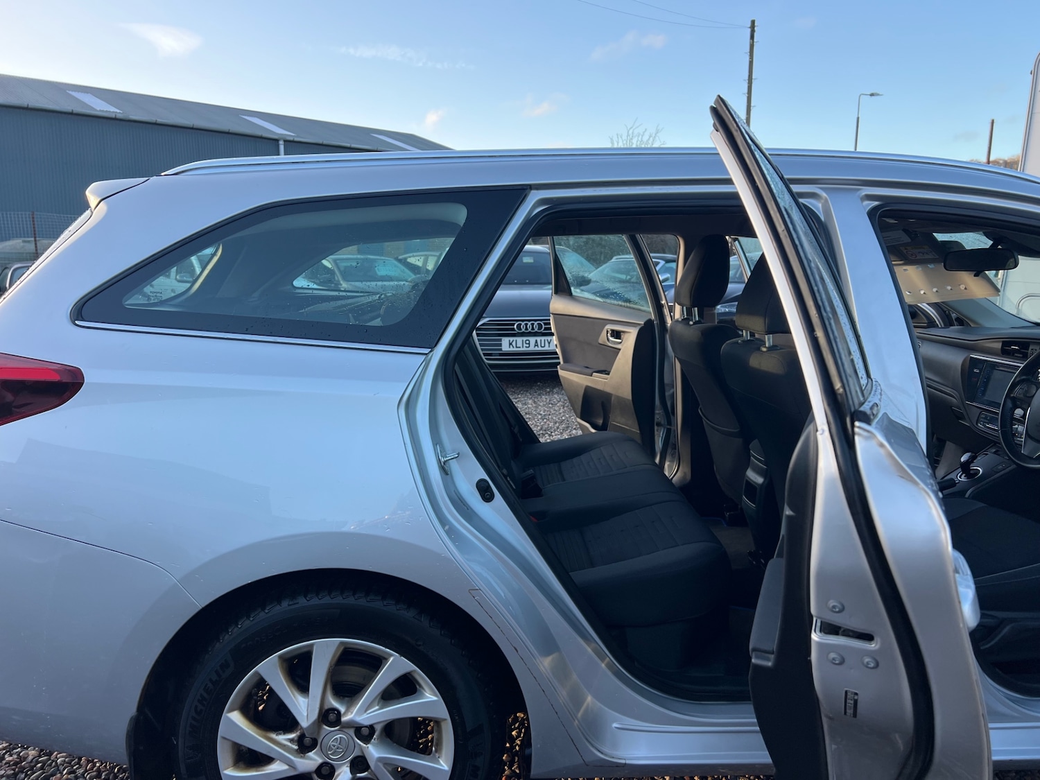 Used Toyota Auris 2017 for sale - 76931860: Photo 22