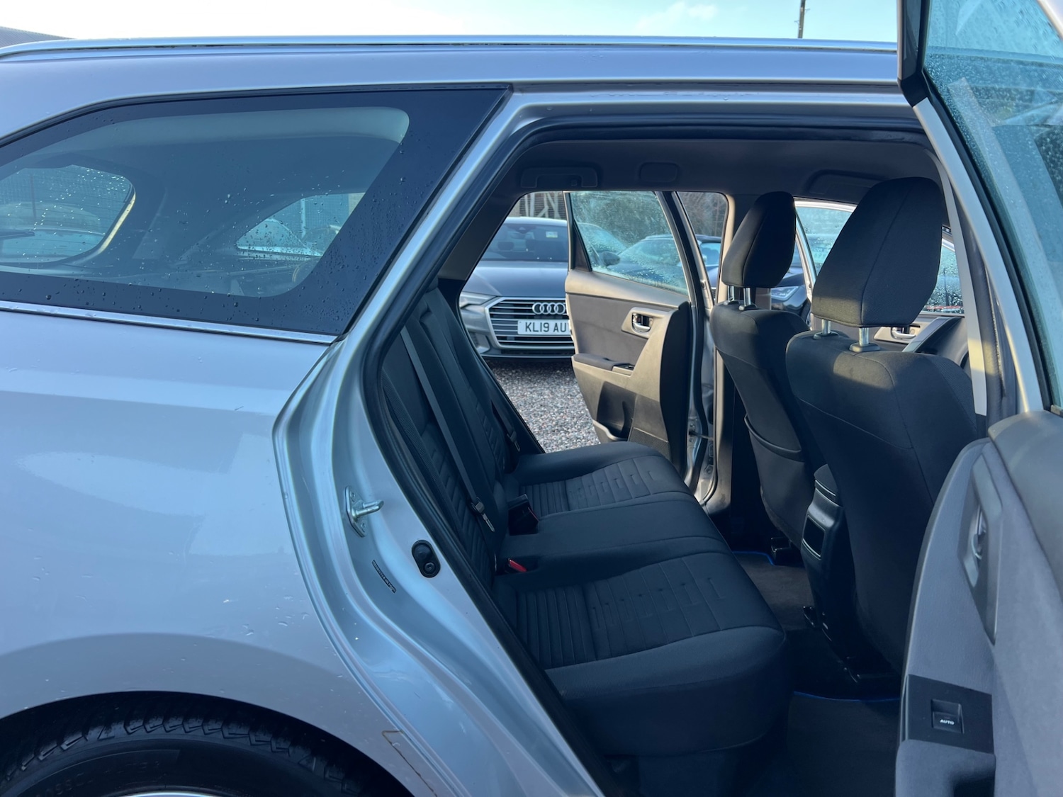 Used Toyota Auris 2017 for sale - 76931860: Photo 23