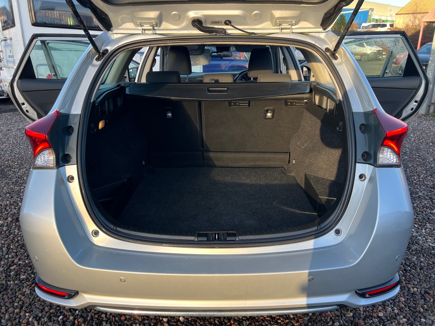 Used Toyota Auris 2017 for sale - 76931860: Photo 24