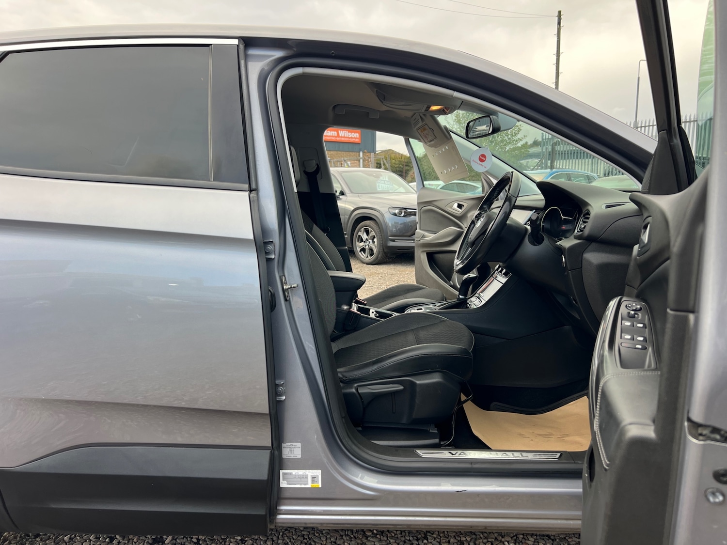Used Vauxhall Grandland X 2018 for sale - 76104898: Photo 9