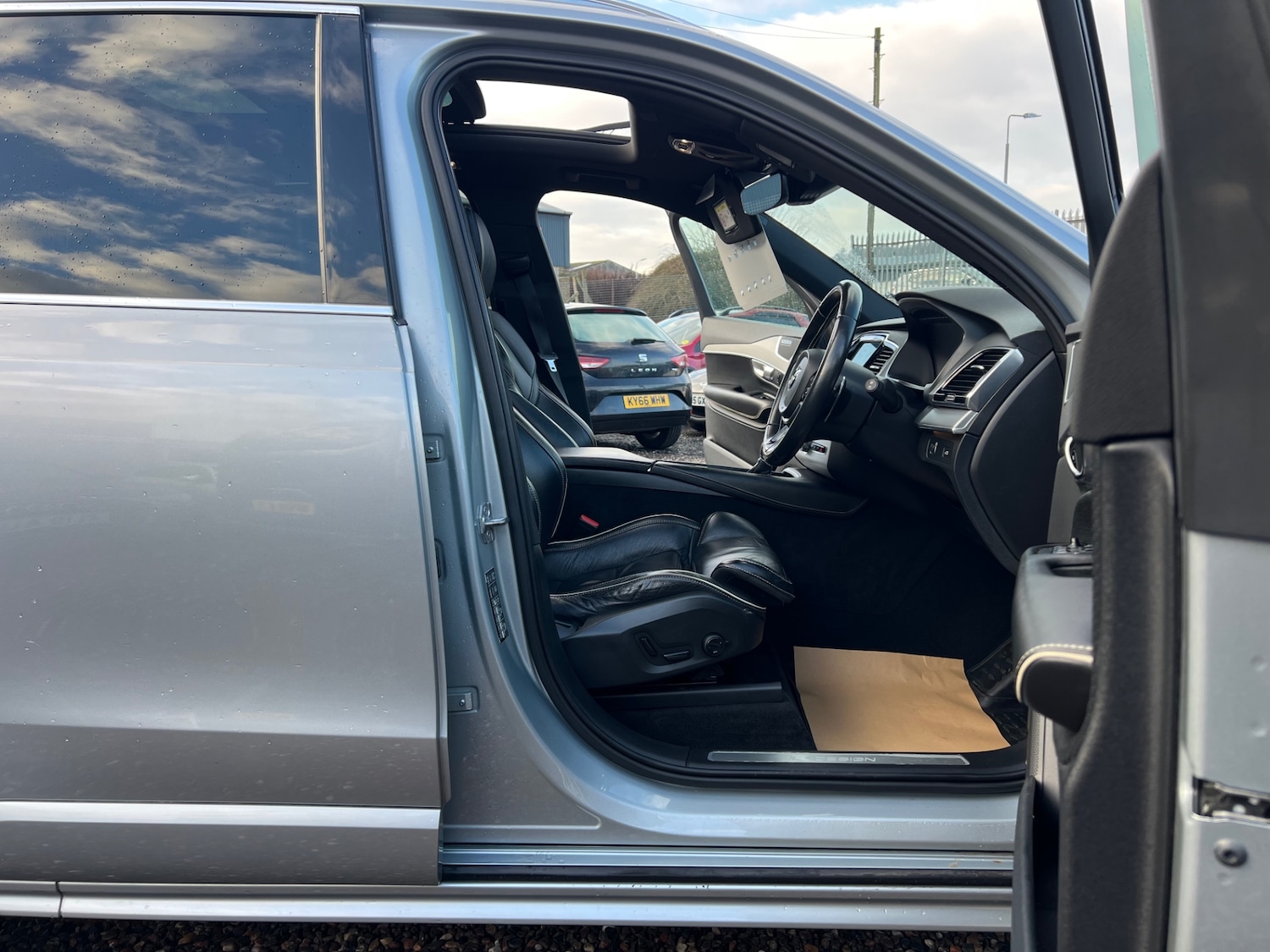 Used Volvo XC90 2018 for sale - 77262413: Photo 9