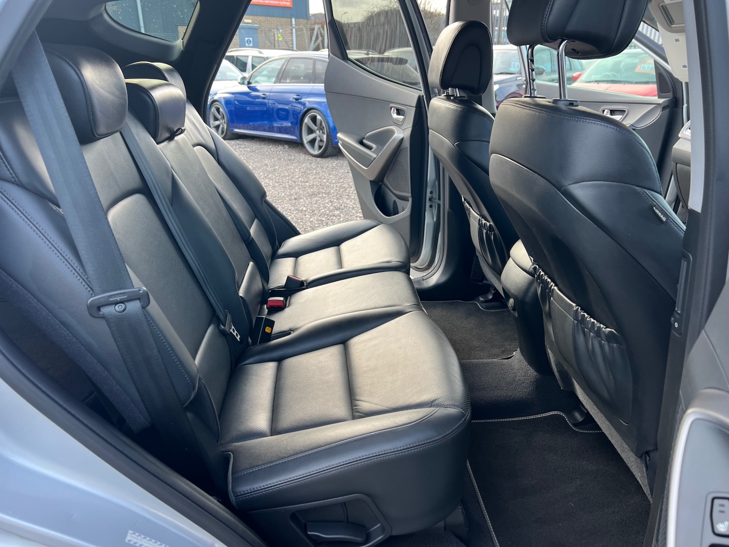 Used Hyundai Santa Fe 2015 for sale - 77833782: Photo 22