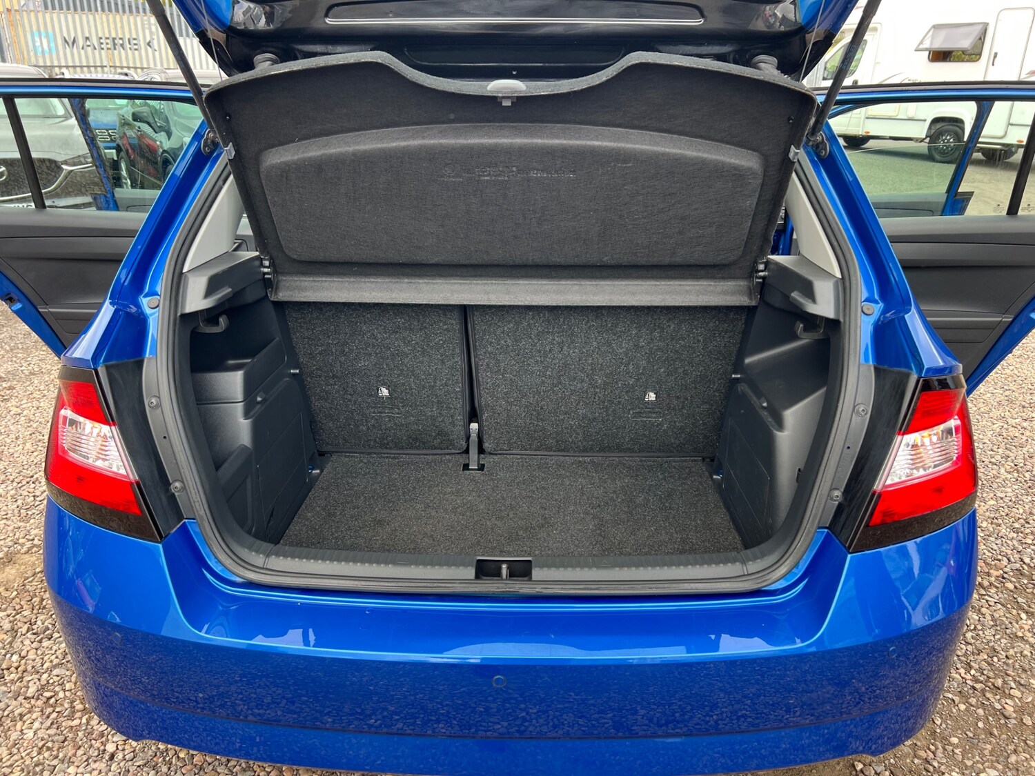 Vehicle 21