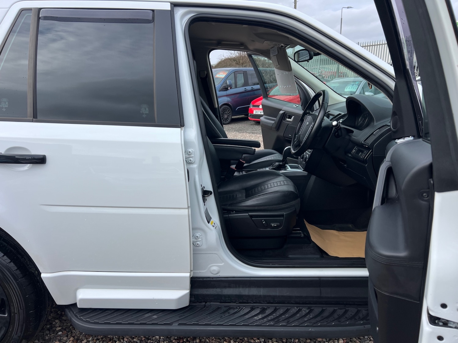 Used Land Rover Freelander 2013 for sale - 77609477: Photo 10