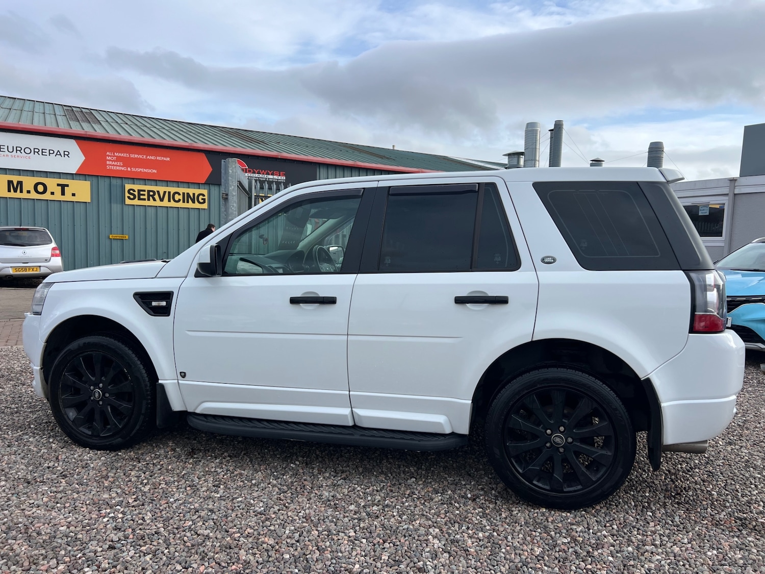 Used Land Rover Freelander 2013 for sale - 77609477: Photo 6