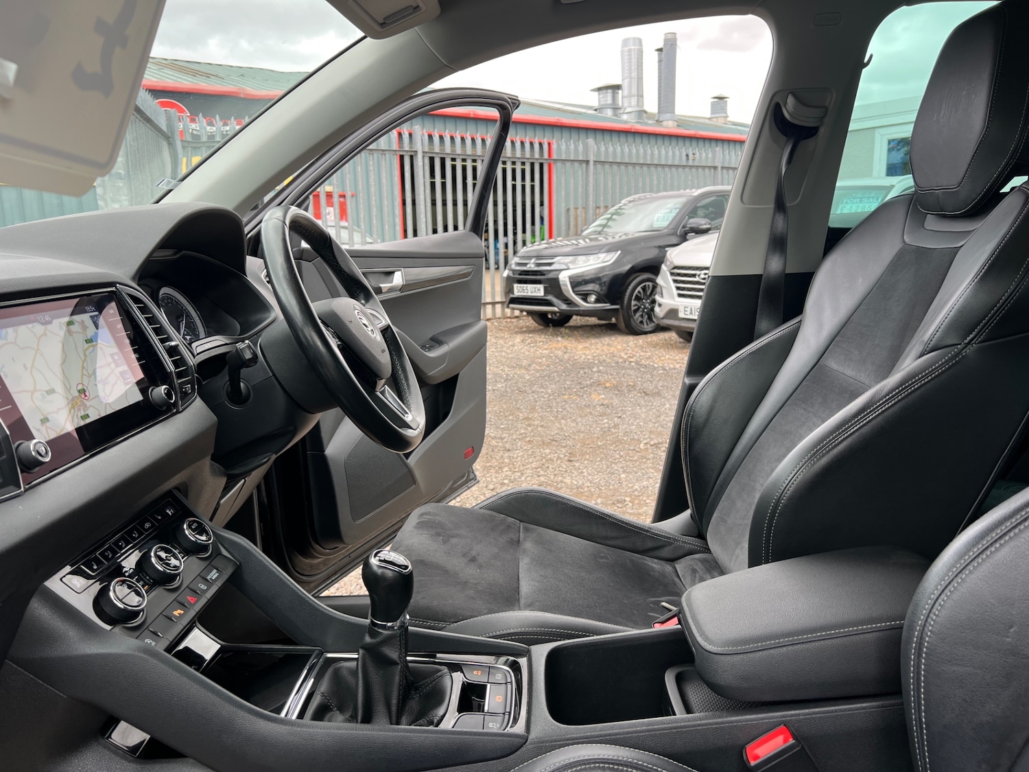 Used Skoda Karoq 2018 for sale - 77176540: Photo 16