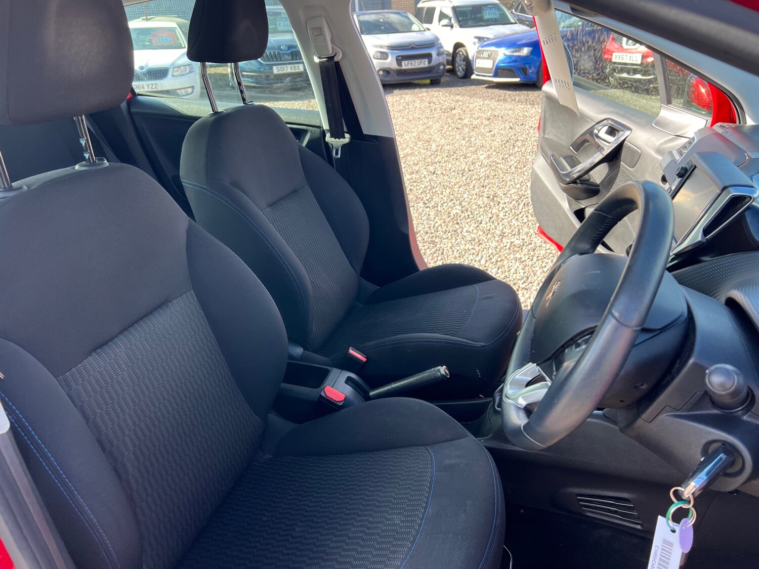 Used Peugeot 208 2018 for sale - 78027864: Photo 12