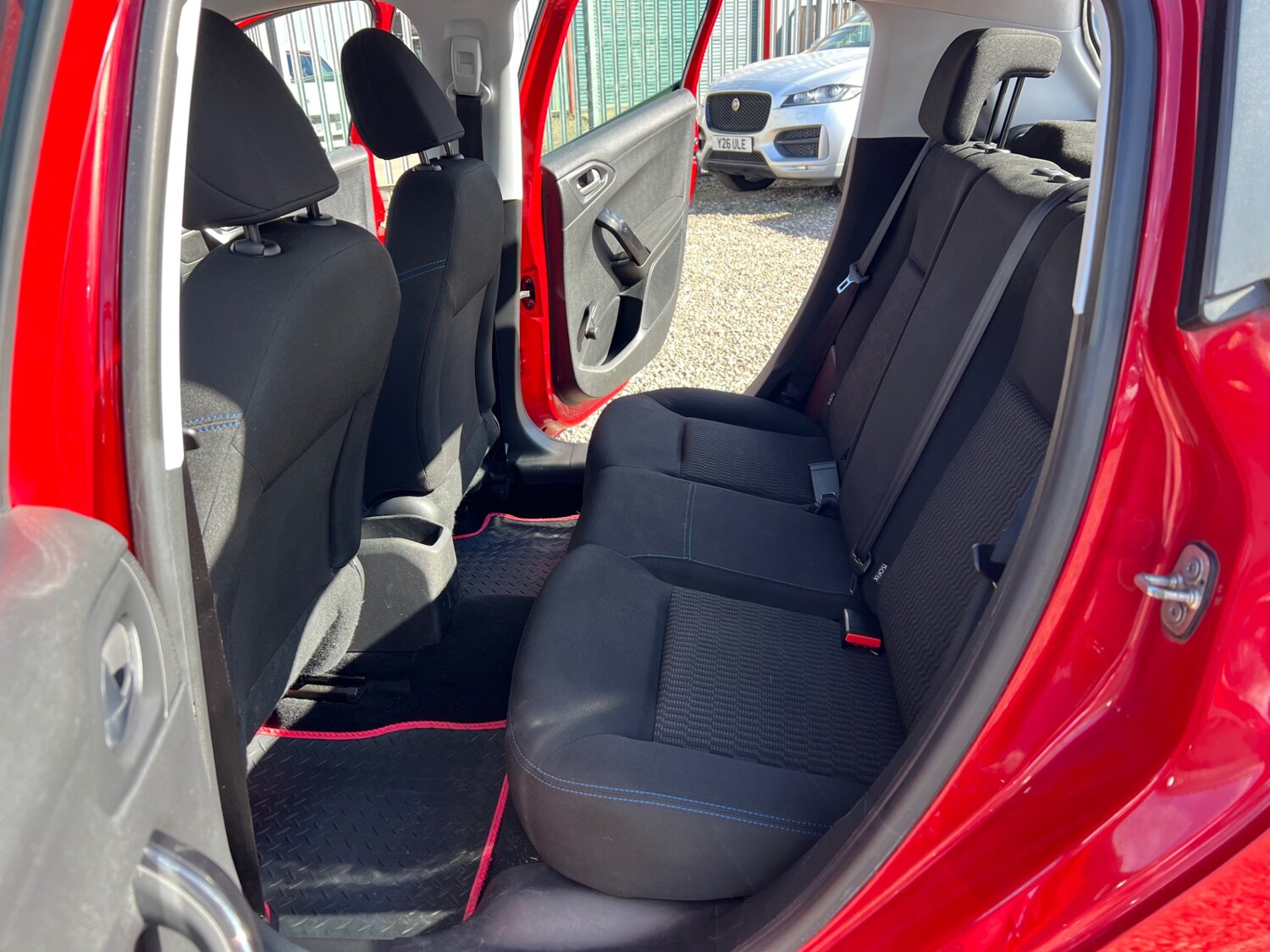 Used Peugeot 208 2018 for sale - 78027864: Photo 21