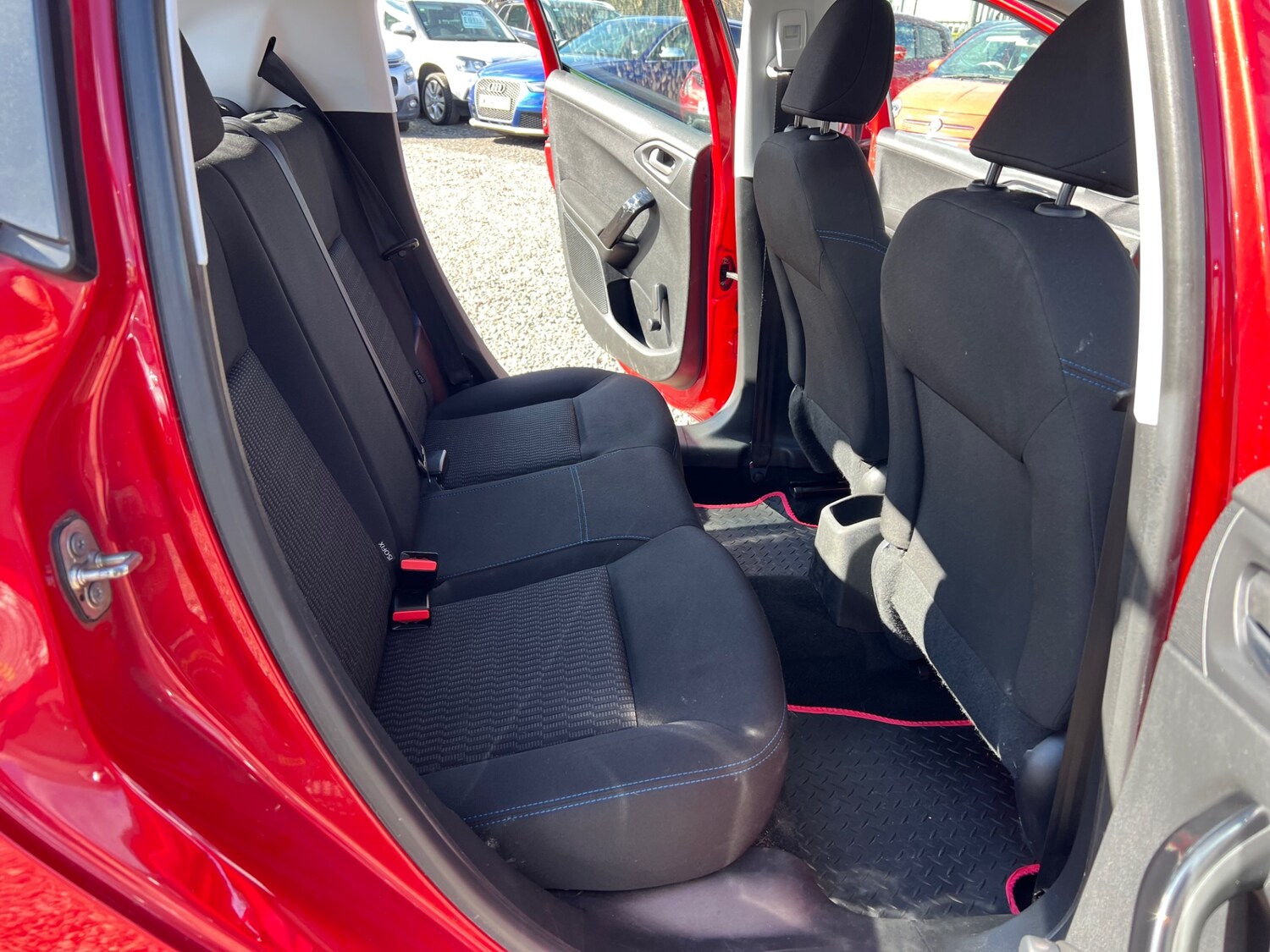 Used Peugeot 208 2018 for sale - 78027864: Photo 23