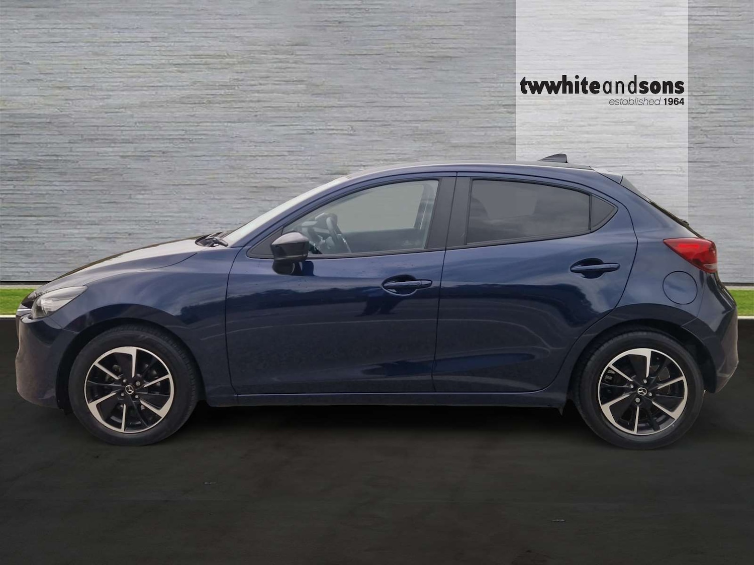 Used Mazda Mazda2 2024 for sale - 76134503: Photo 4