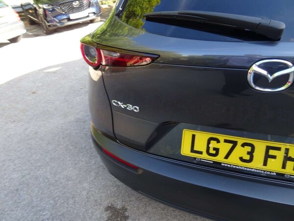 Used Mazda CX-30 2023 for sale - 76309995: Photo 12