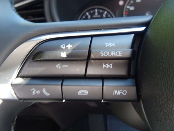 Used Mazda CX-30 2023 for sale - 76309995: Photo 20