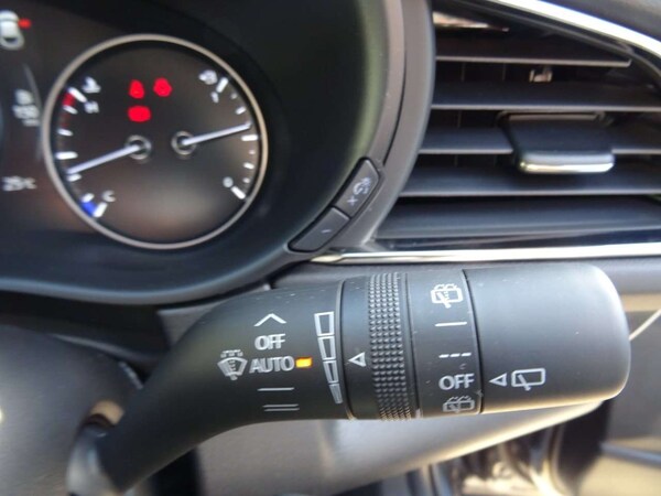 Used Mazda CX-30 2023 for sale - 76309995: Photo 23