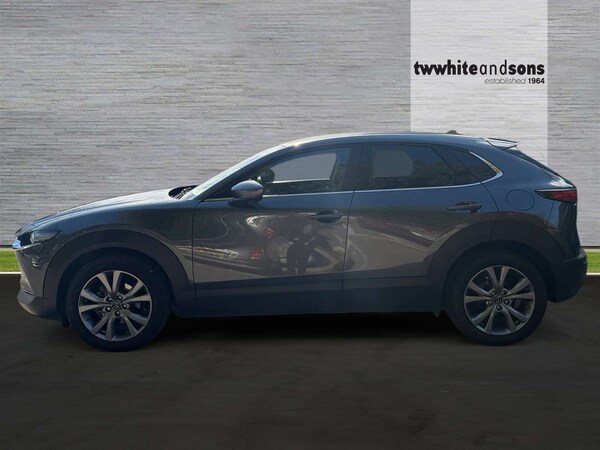 Used Mazda CX-30 2023 for sale - 76309995: Photo 4