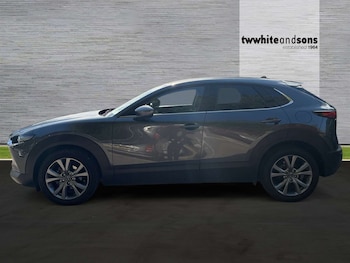 Used Mazda CX-30 2023 for sale - 76309995: Photo
