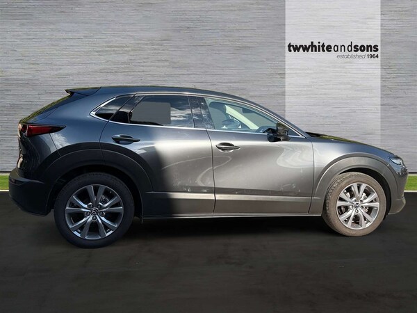 Used Mazda CX-30 2023 for sale - 76309995: Photo 8